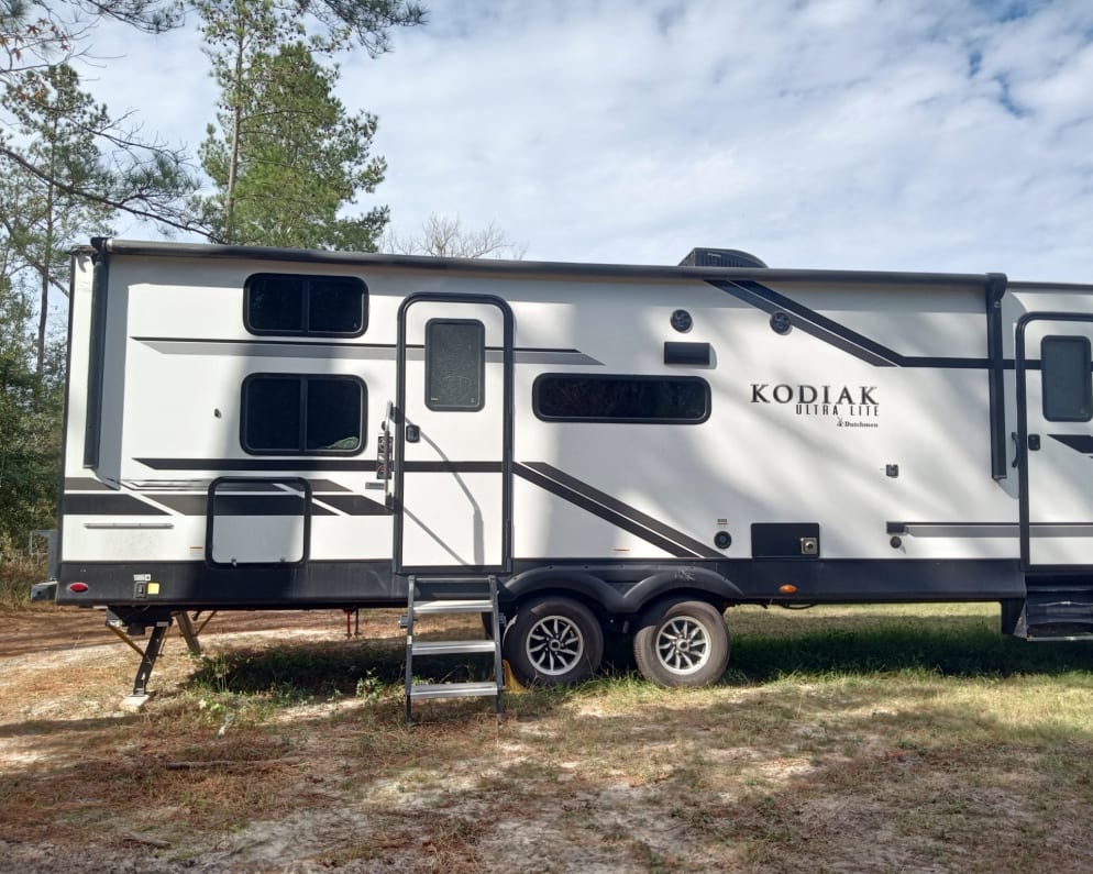 Travel Trailer RV for Rent in Guyton,