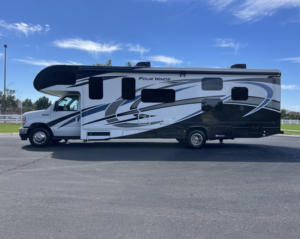 2023 Four Winds  by Thor Motor Coach for rent in 85034