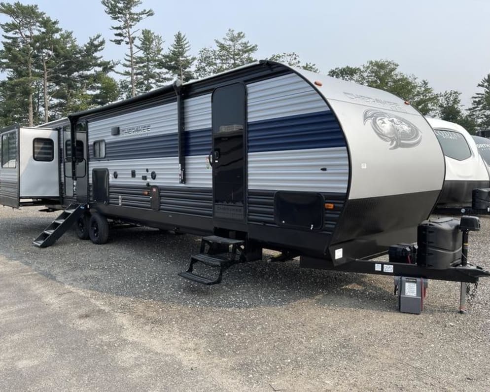 2022 Travel Trailer RV for Rent in Gravette, Arkansas