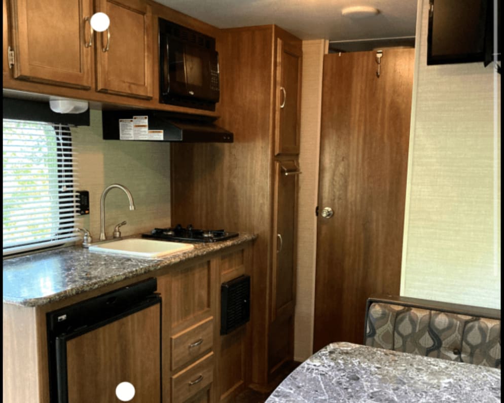 2016 Summerland Mini  by Keystone RV for rent in 88012