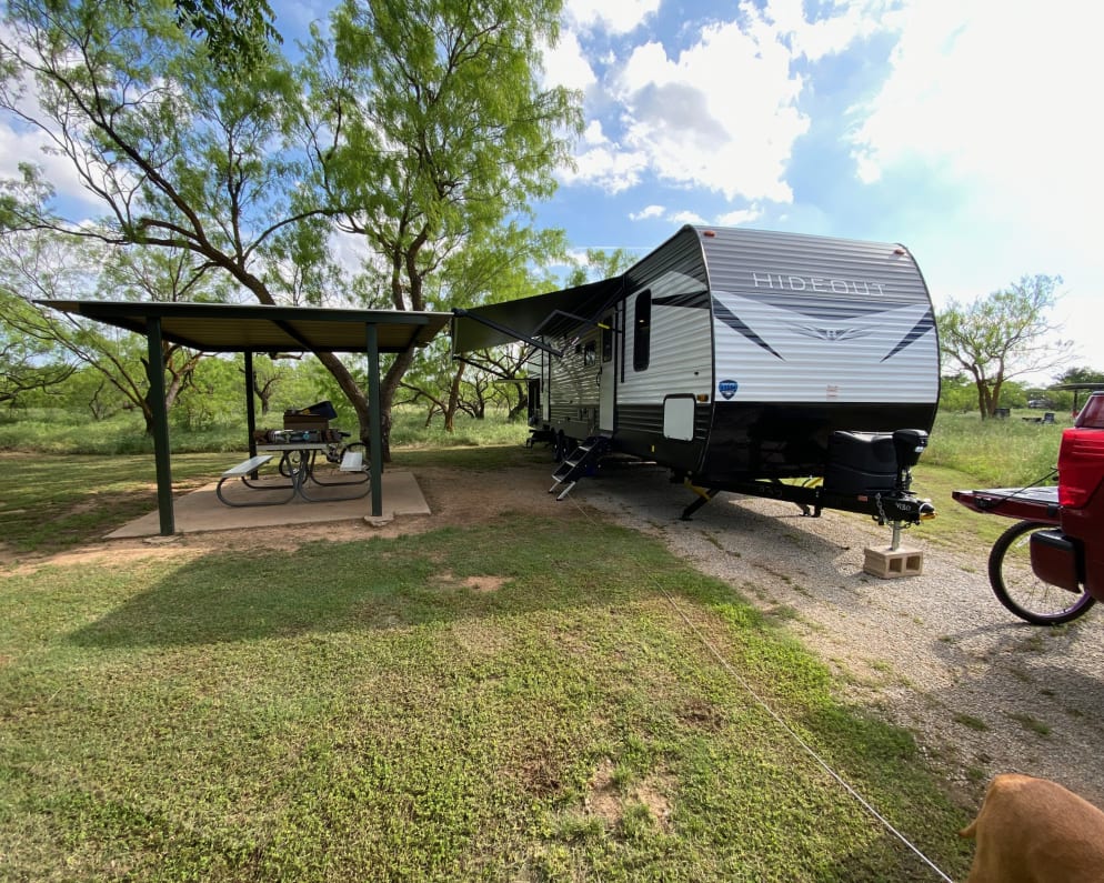 2021 Hideout  by Keystone RV for rent in 76354