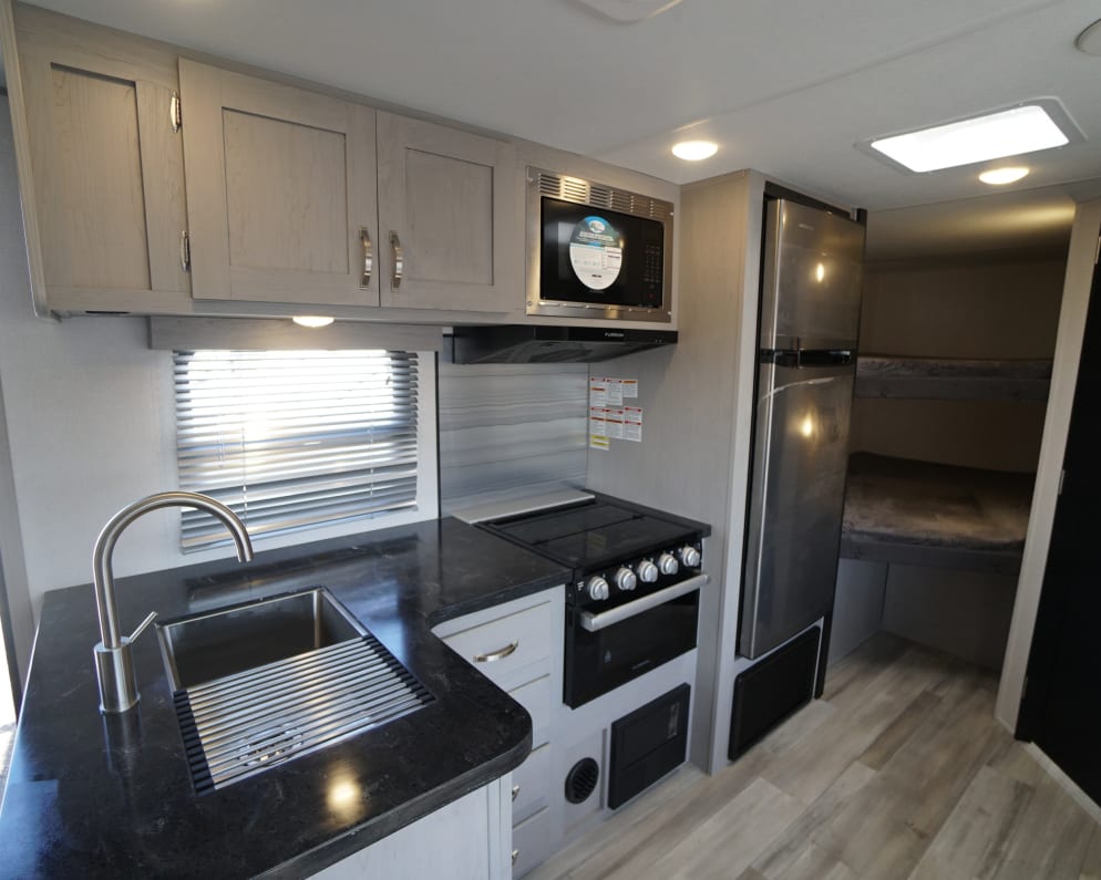 2022 Travel Trailer RV for Rent in Listowel, Ontario