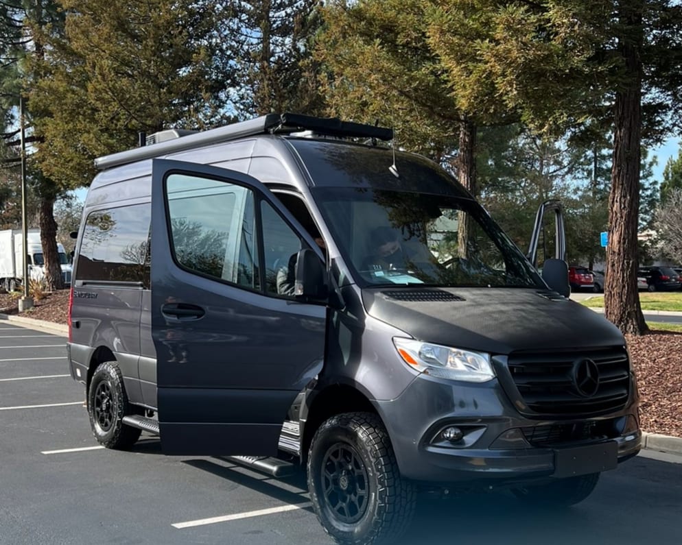 2022 Class B RV for Rent in Orinda, California