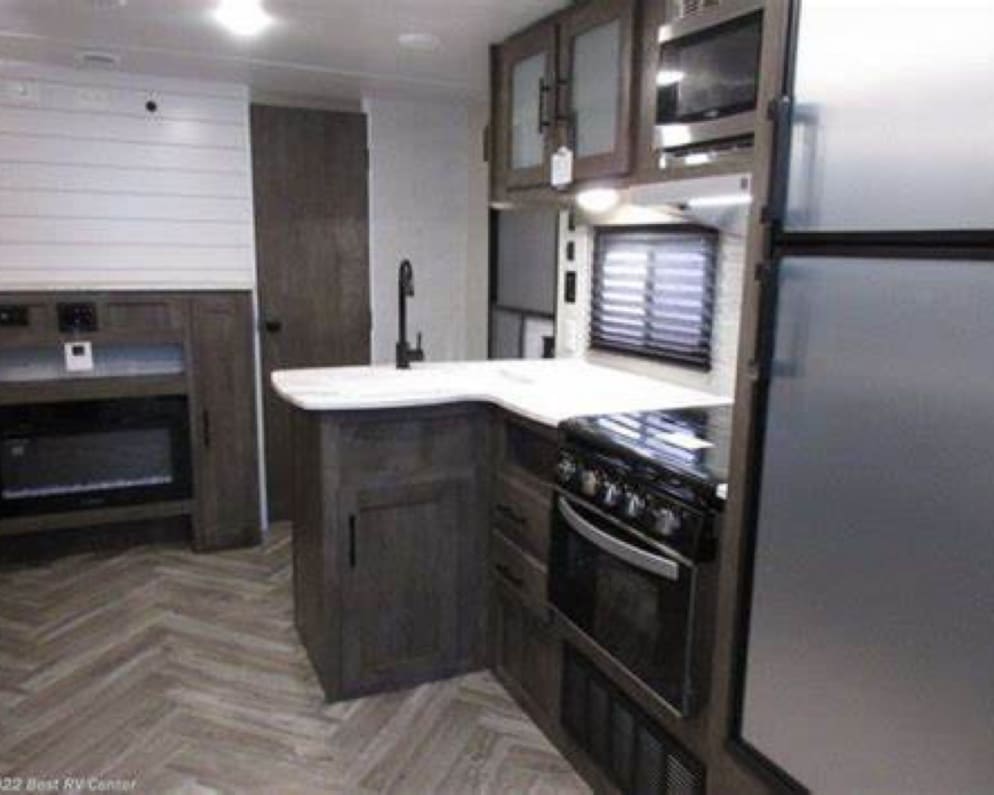 2022 Wildwood X-Lite  by Forest River for rent in 92313