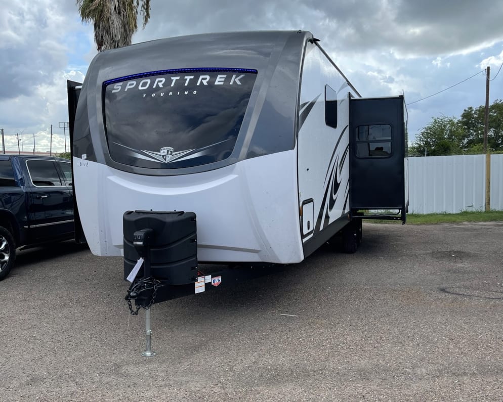 2022 Travel Trailer RV for Rent in Los fresnos, Texas