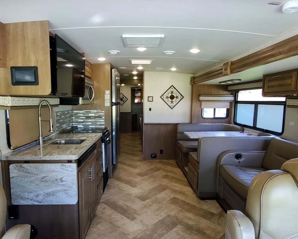 2019 Georgetown GT5 available for rent in Port Saint Lucie Florida