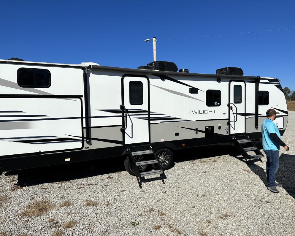 2022 Signature  by Twilight RVS for rent in 30721