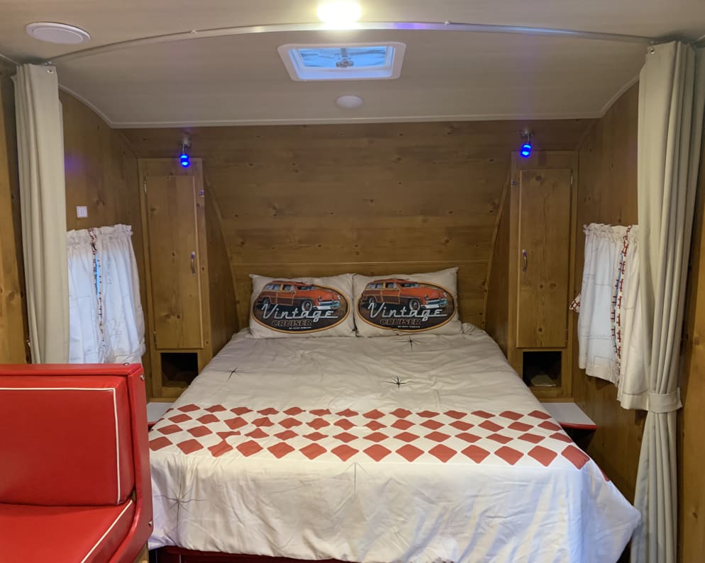 2021 Vintage Cruiser  by Gulf Stream for rent in 01463