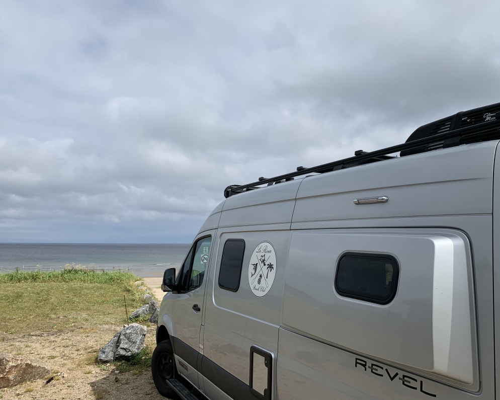 2022 Winnebago Revel available for rent in Saint-Lambert Quebec