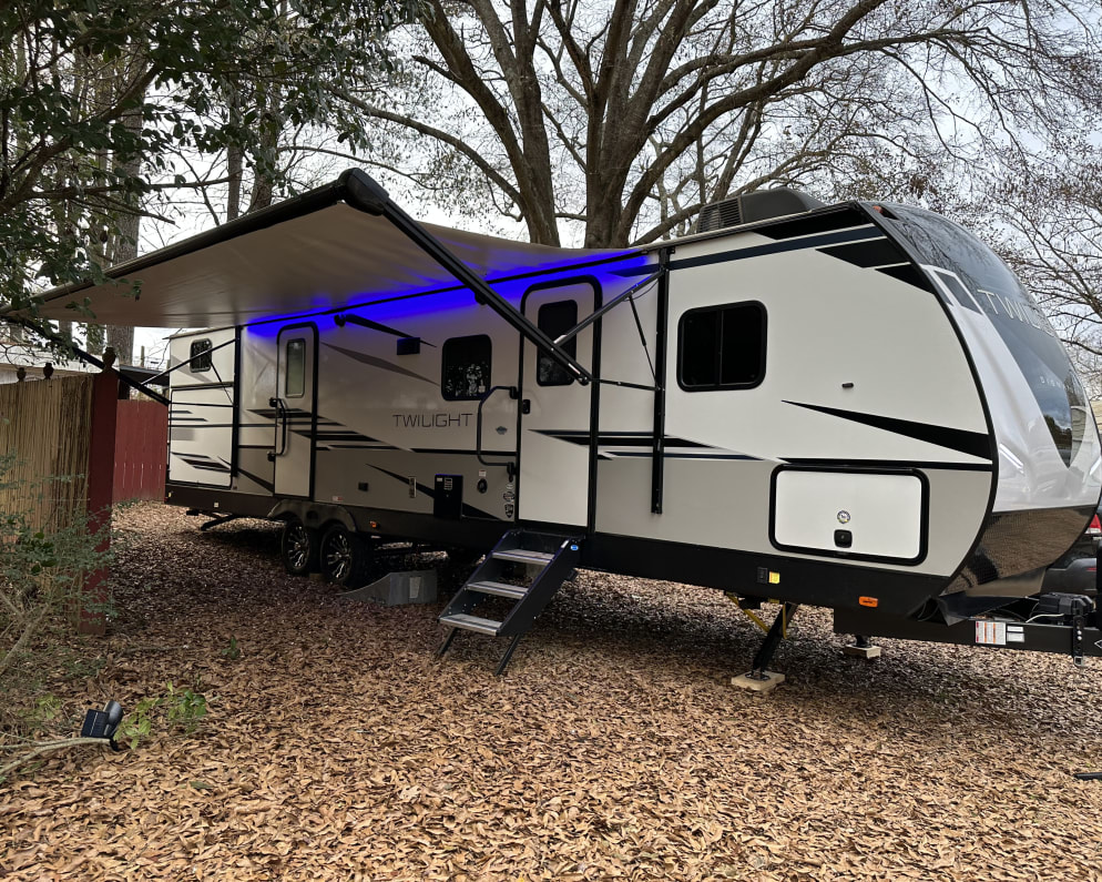 Travel Trailer RV for Rent in Dalton,