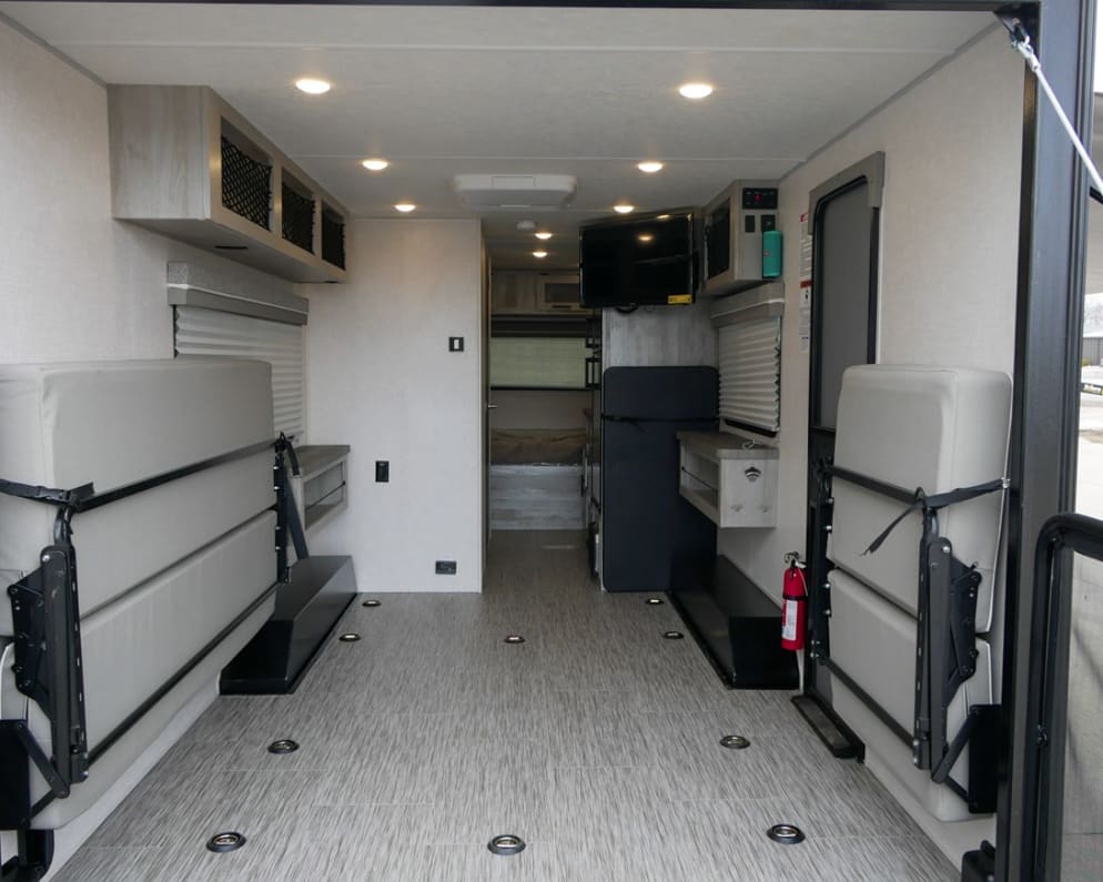 2022 Toy Hauler RV for Rent in strasburg, CO