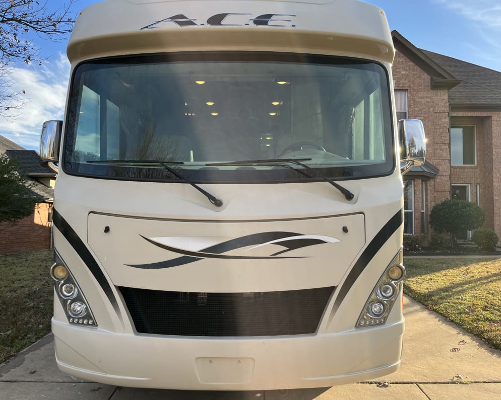 2017 Thor A.C.E. Class A for rent in Grapevine Texas