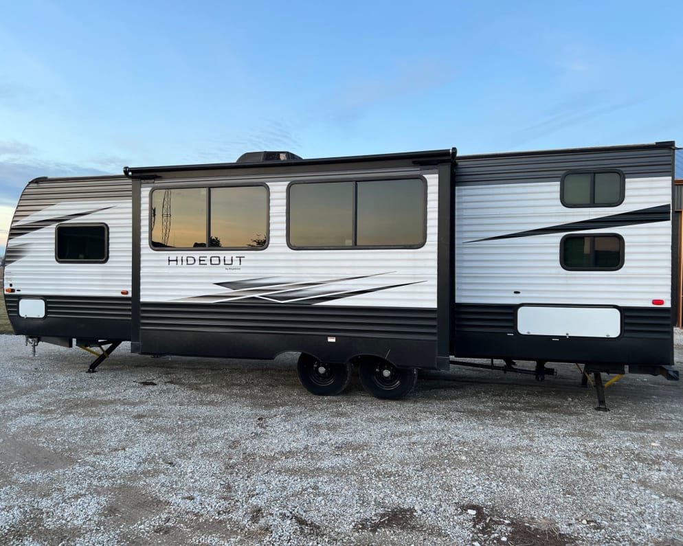 2020 Hideout  by Keystone for rent in 46923