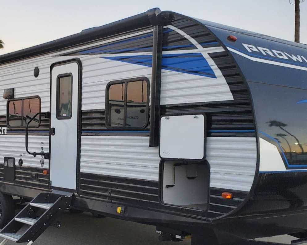 2020 Travel Trailer RV for Rent in Bakersfield, California