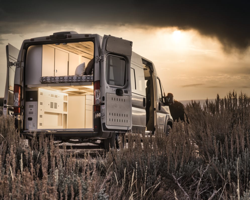 2022 DM Vans LV7