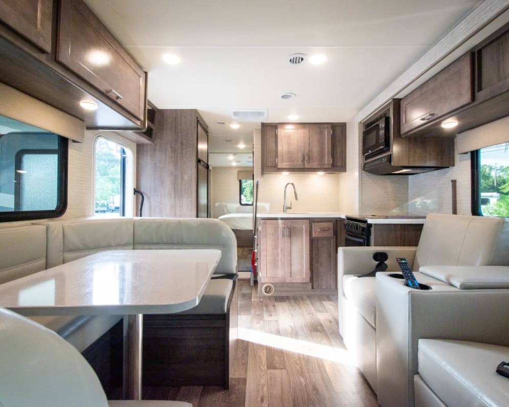2022 Minnie Winnie  by Winnebago for rent in 29407