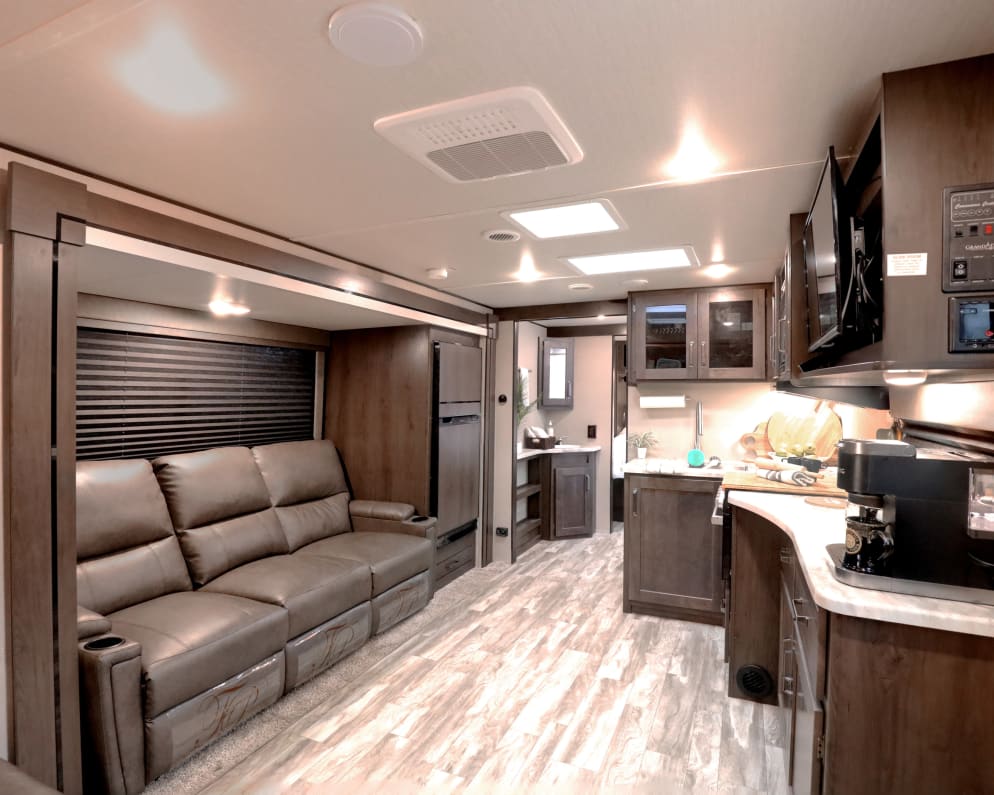 2022 Transcend Xplor  by Grand Design for rent in 65721