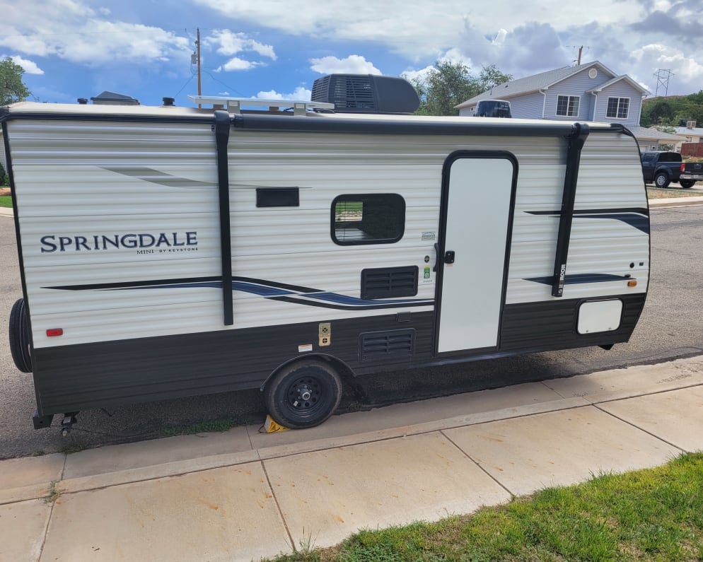 2022 Springdale 1800BH  by Keystone for rent in 84532