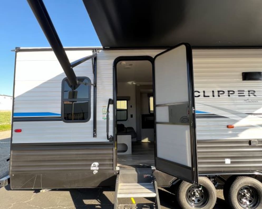 2023 Coachmen Clipper 262 BH C