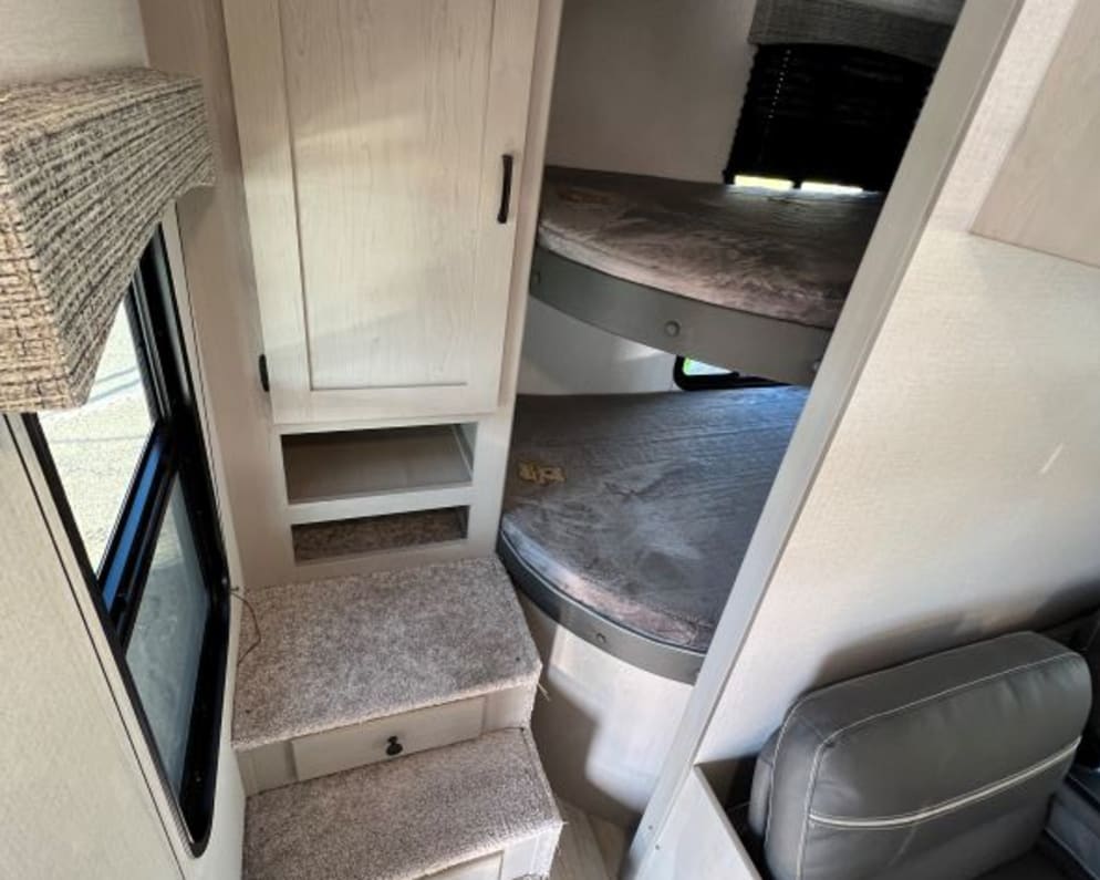 2023 Coachmen Clipper 262 BH C Travel Trailer for rent in Oxnard California