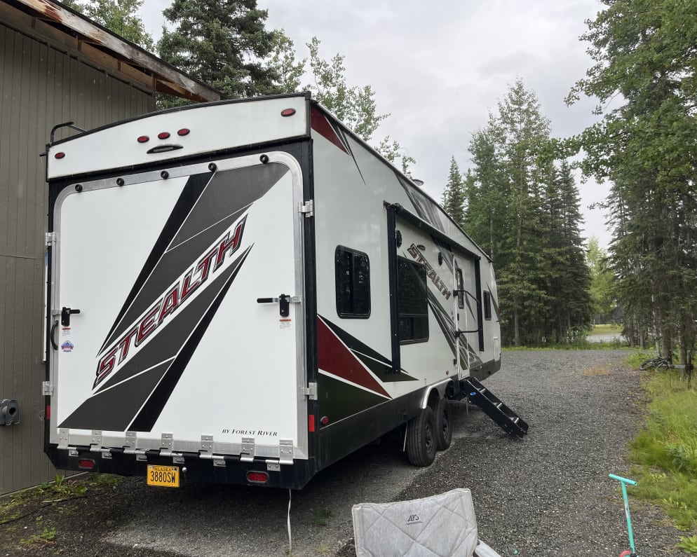 Toy Hauler RV for Rent in sterling, Alaska