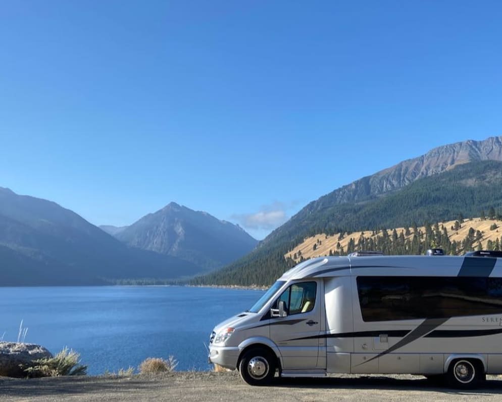 2014 Leisure Travel Van Serenity available for rent in Portland Oregon