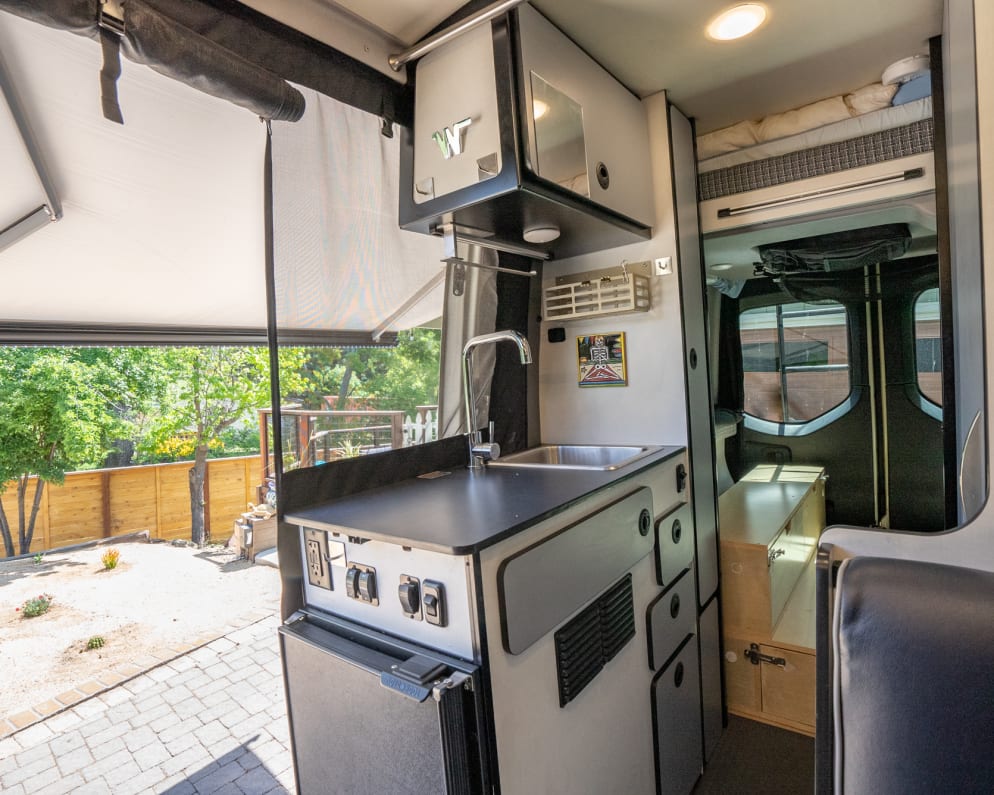 2020 Class B RV for Rent in Templeton, California