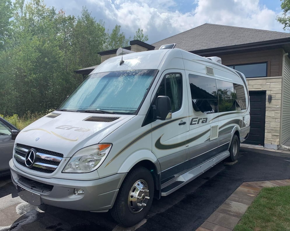 Class B Rv For Rent 2013 Class B RV for Rent in Mont Saint-Hilaire, Quebec - RVUSA.com