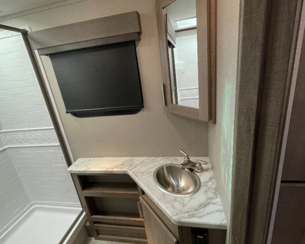 2022 Grand Design Imagine XLS 21BHE Travel Trailer for rent in Shakopee Minnesota