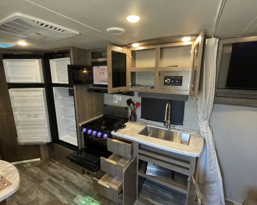 2022 Imagine XLS 21BHE  by Grand Design for rent in 55379