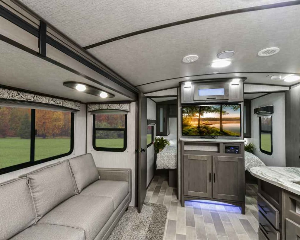 2021 Cruiser Rv Corp Cruiser