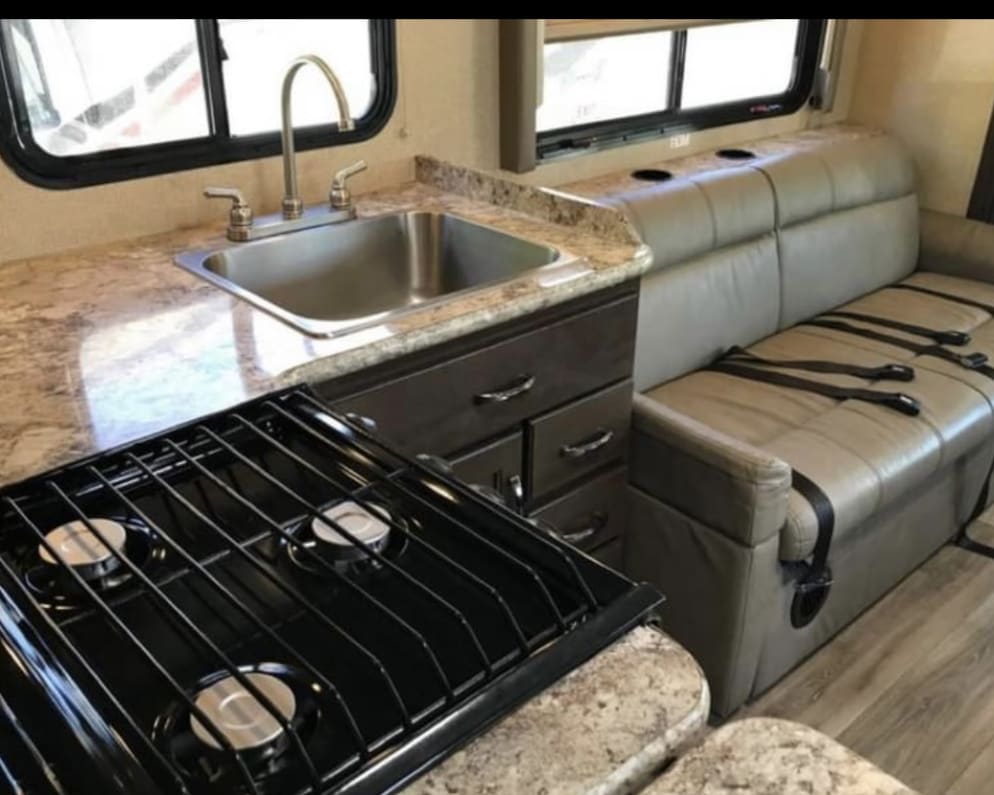 2019 Thor Four Winds available for rent in Anchorage Alaska