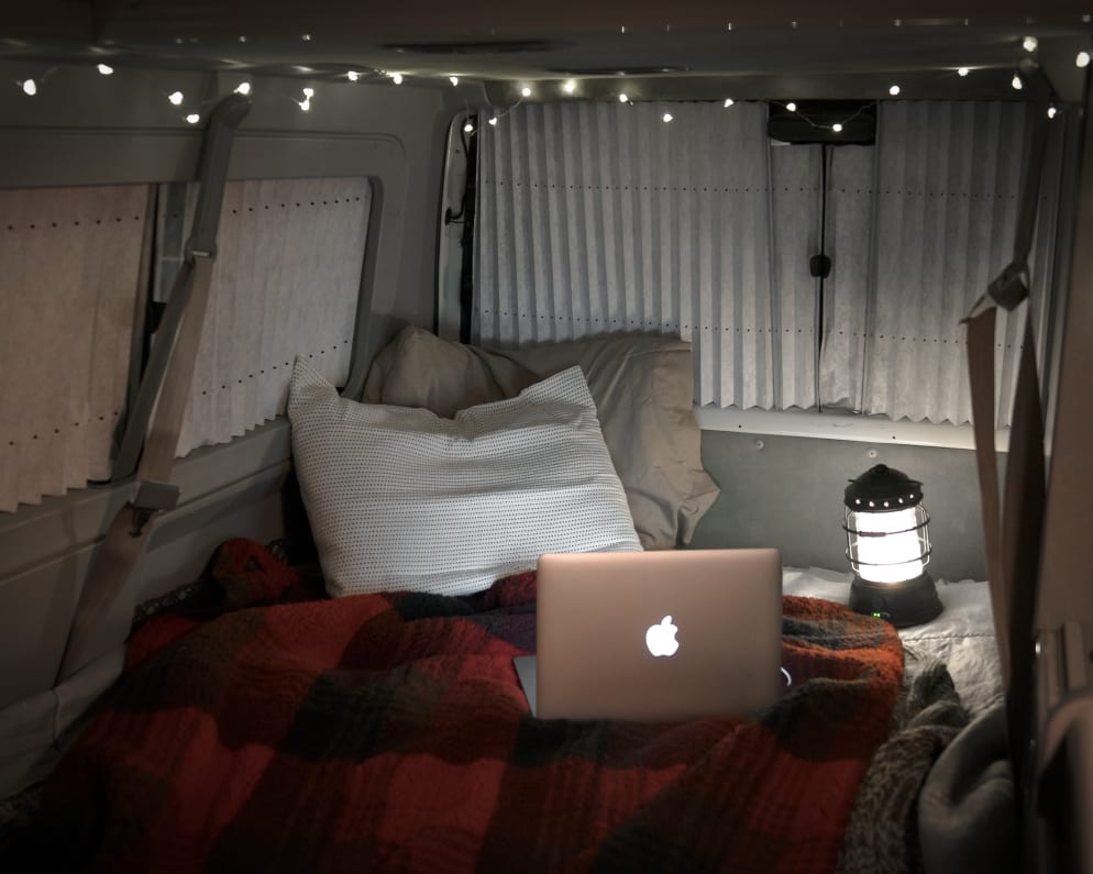 1997 Volkswagen Eurovan Full Camper available for rent in Arvada Colorado