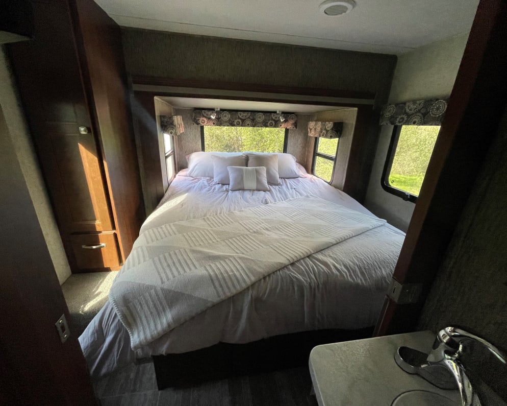 2018 Sunseeker MBS  by Forest River for rent in 94566