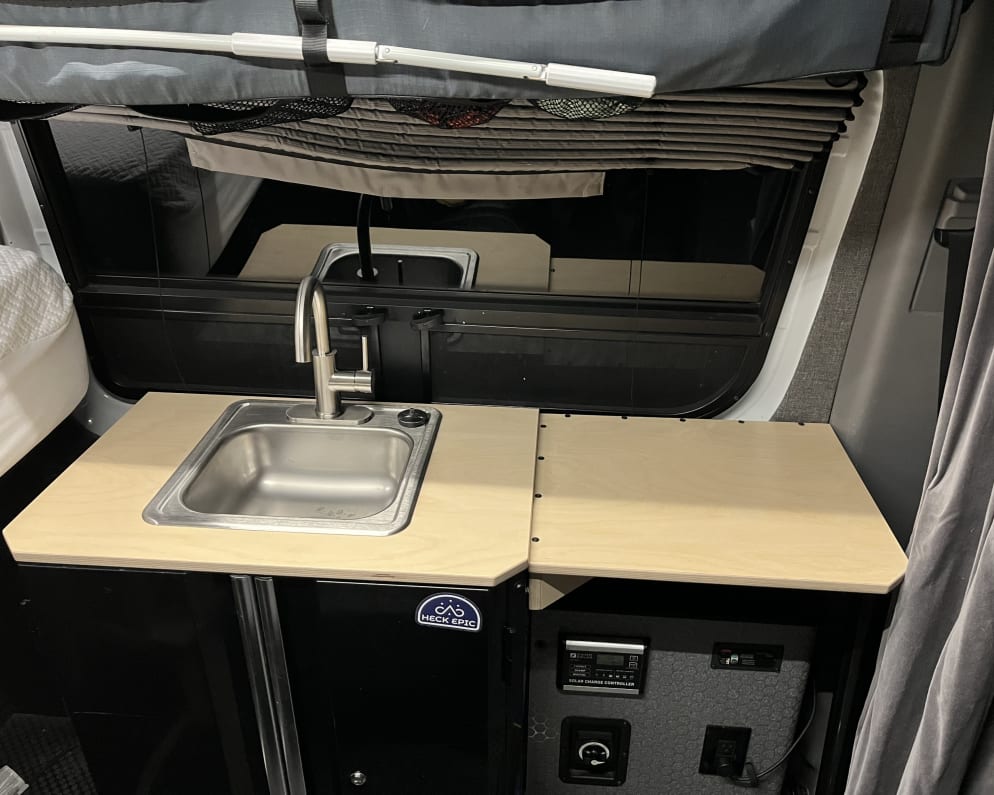 2014 Mercedes-Benz Sprinter Class B for rent in Minneapolis Minnesota