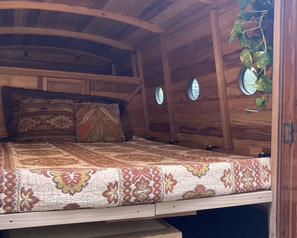 2017 Camper  by Custom for rent in 94965