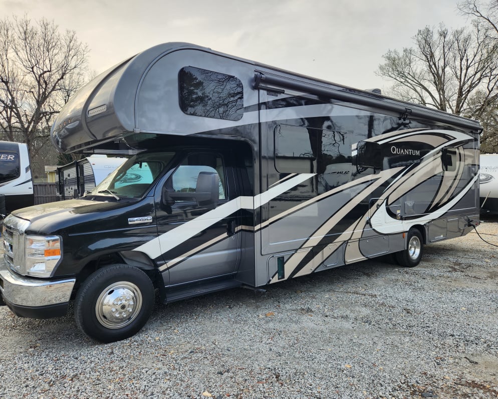 2019 Thor Motor Coach Quantum available for rent in Newnan Georgia