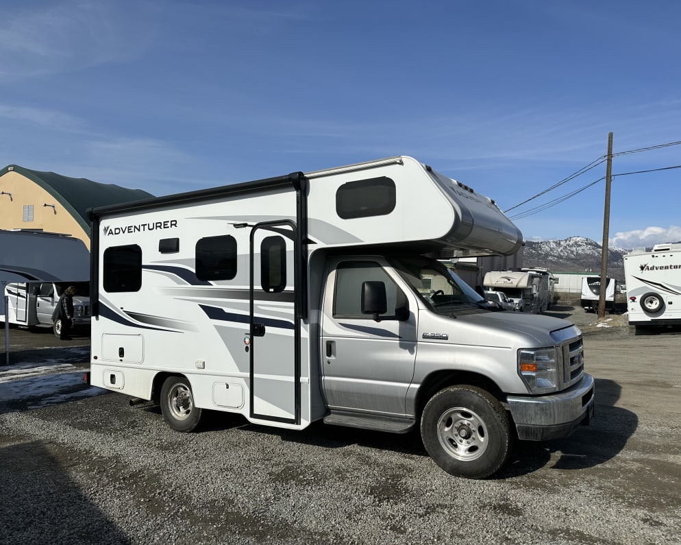 2021 Ford Adventurer Class C for rent in North Vancouver British Columbia