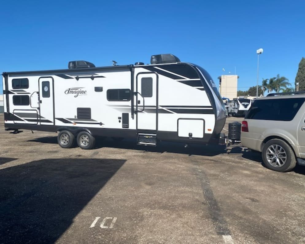 2021 Travel Trailer RV for Rent in DRIPPING SPRINGS, Texas