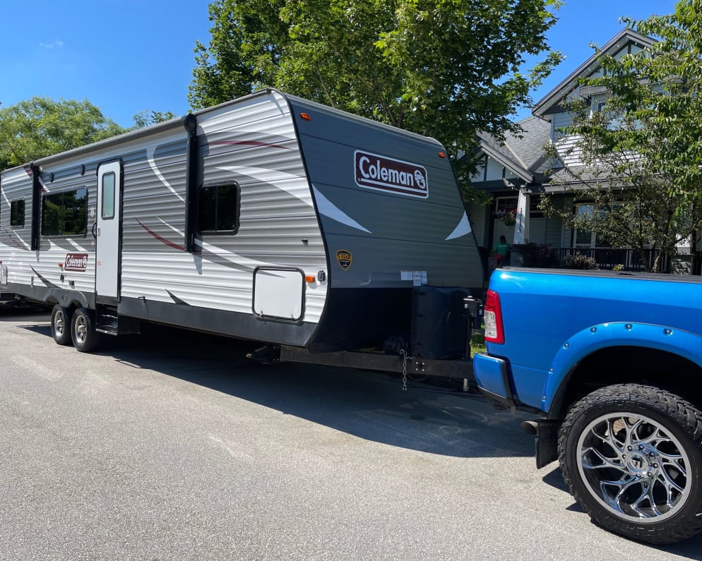 2018 Coleman Lantern 28.6 RK