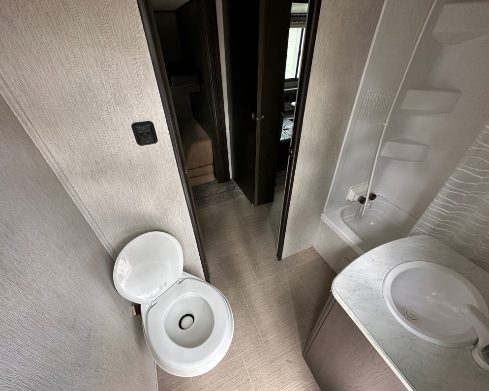 2019 Travel Trailer RV for Rent in Diamondhead, Mississippi