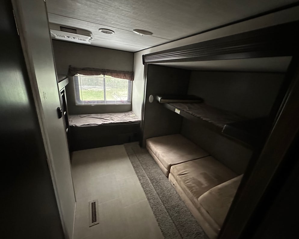 2019 Travel Trailer RV for Rent in Diamondhead, Mississippi