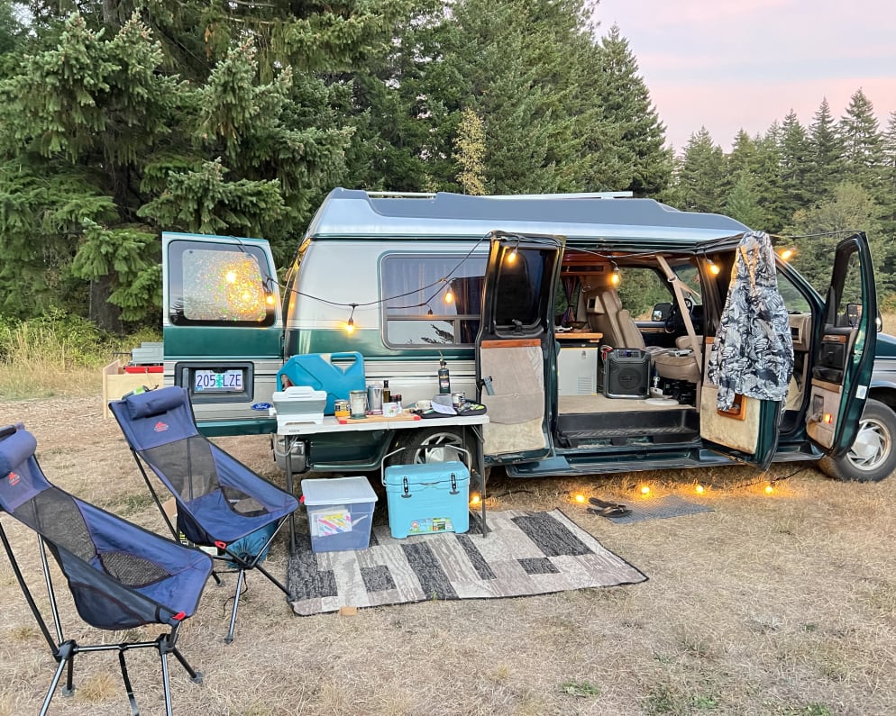1995 Class B RV for Rent in Hood River, Oregon - RVUSA.com