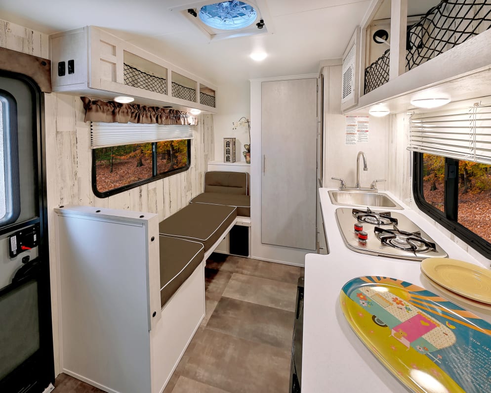 2023 Travel Trailer RV for Rent in Waynesville, North Carolina