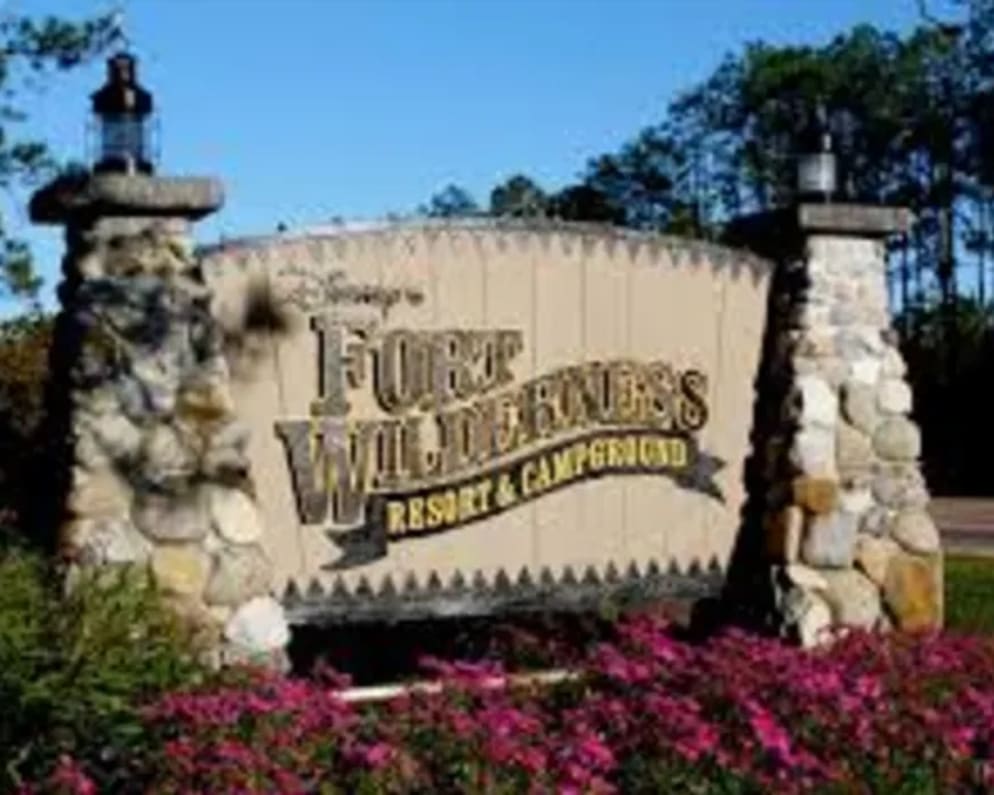 2021 East to West Tandara available for rent in Fl Orlando Florida