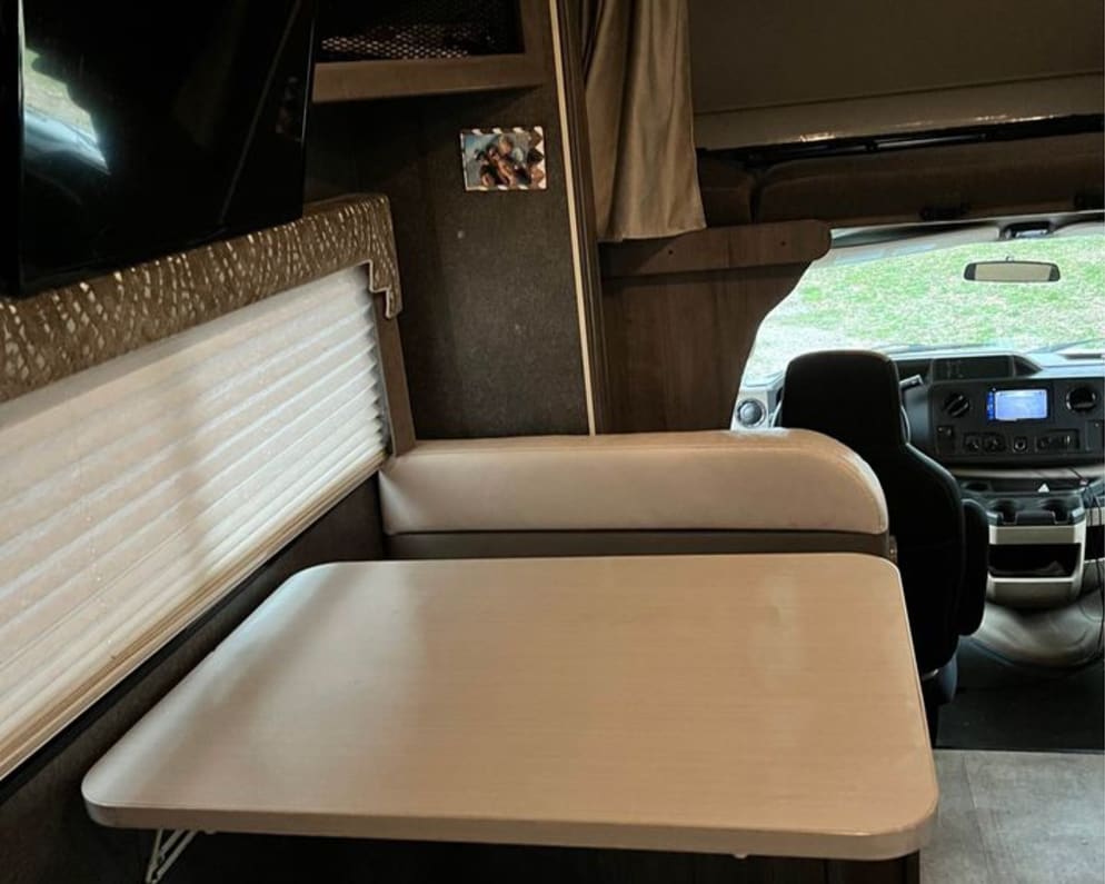 2017 Winnebago Minnie Winnie Class C for rent in Wilmington Ohio