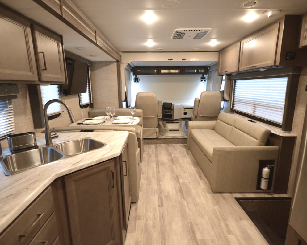 Class A RV for Rent in Rib Lake, Wisconsin