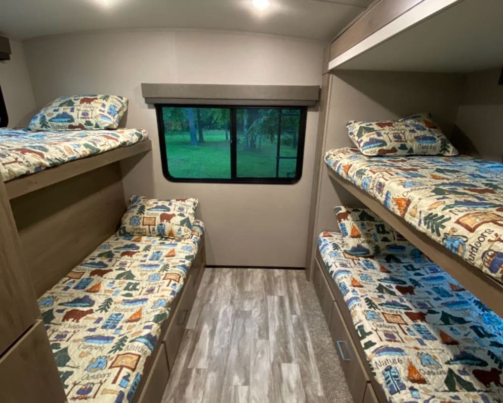 2022 Imagine  by Grand Design for rent in 37347