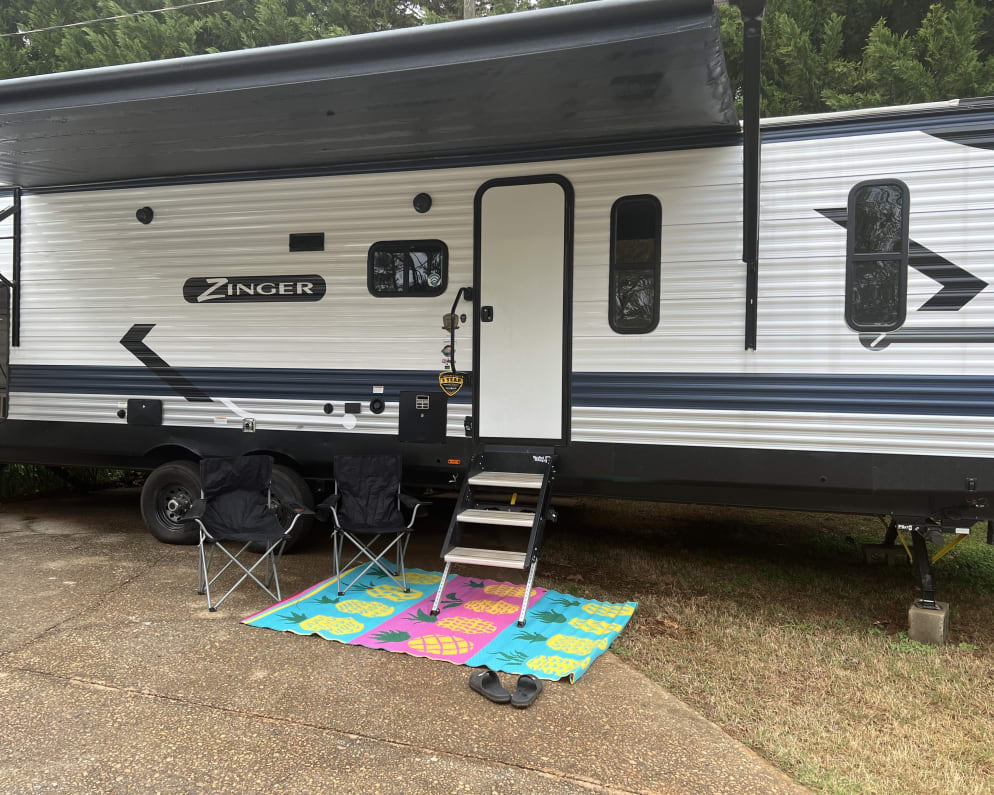 2022 Crossroads RV Zinger available for rent in Locust Grove Georgia