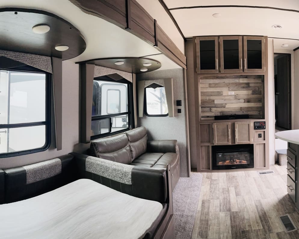 2021 Crossroads RV Volante available for rent in Castroville Texas